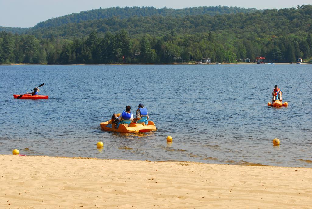 The Pines Cottage Resort Oxtongue Lake Экстерьер фото